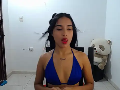 Snapshot of Chicasenxual chatting on 06-02-26, 03:25 Chicasenxual online show from 06-02-26, 03:25