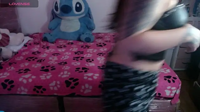 Snapshot of Candykane29 chatting on 05-14-26, 11:28 Candykane29 online show from 05-14-26, 11:28
