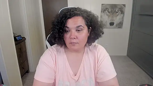 Snapshot of SweetPuertoRicanBliss chatting on 06-16-26, 06:43 SweetPuertoRicanBliss online show from 06-16-26, 06:43