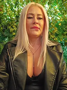 MILFBARBY online show from 11-08-25, 08:14