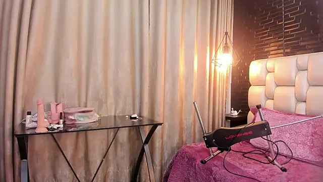 Snapshot of ViolettGracee chatting on 07-07-26, 06:47 ViolettGracee online show from 07-07-26, 06:47