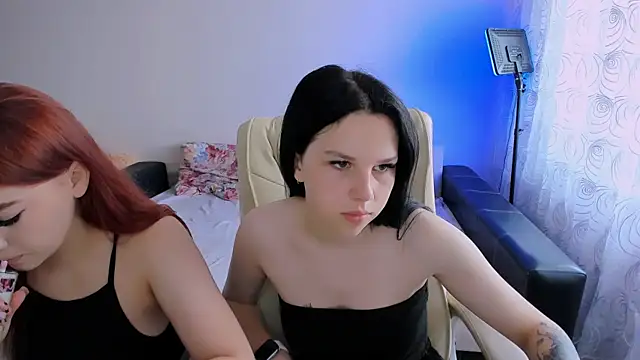Adelina xxx online show from 06-25-26, 09:36