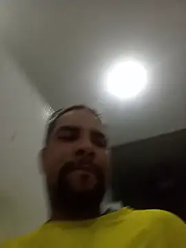 Tomaajek online show from 06-27-26, 04:34