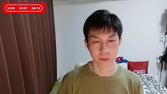 Snapshot of kazukota20 chatting on 06-18-26, 01:26 kazukota20 online show from 06-18-26, 01:26