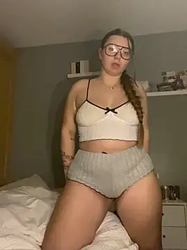 Taysweet  online show from 05-30-26, 01:46