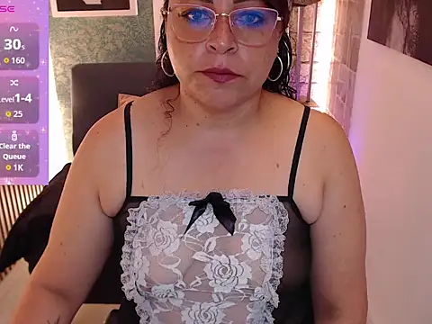 Snapshot of kamy_loort chatting on 05-12-26, 01:41 kamy loort online show from 05-12-26, 01:41