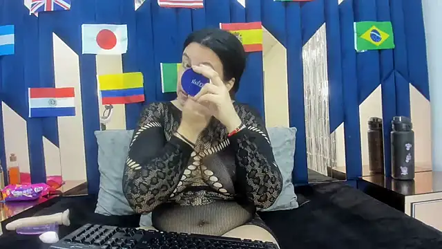 Snapshot of Sofia_SyS chatting on 07-10-26, 01:36 Sofia SyS online show from 07-10-26, 01:36