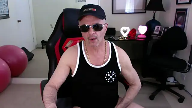 hotdadbod online show from 02-25-25, 09:35