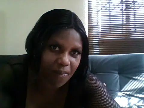 naughtynerdxx online show from 05-17-26, 09:49