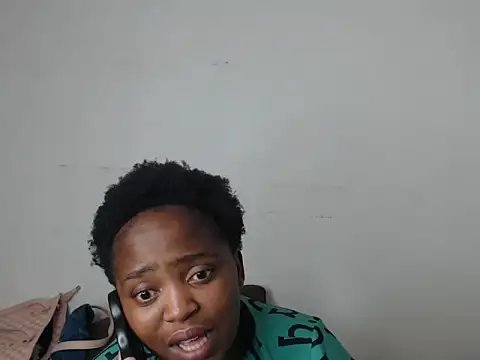African Busty online show from 06-12-26, 02:27
