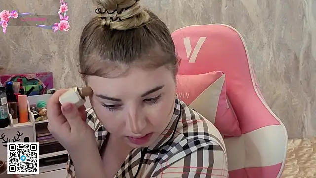 softiekitty online show from 07-03-26, 02:12