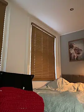 anabellefetish1 online show from 05-17-26, 07:43