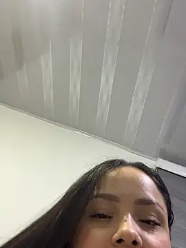 babyyydoll  online show from 07-26-26, 02:20