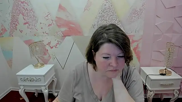 Snapshot of Melaniefeys chatting on 05-15-26, 09:27 Melaniefeys online show from 05-15-26, 09:27
