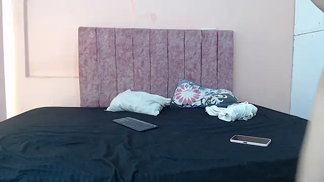 gissel and fabi online show from 06-21-26, 05:59