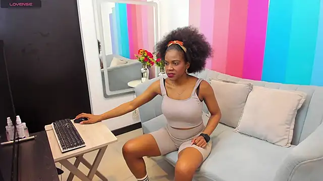 sarahi pusey online show from 06-04-26, 01:28