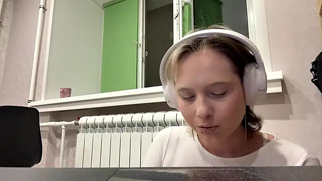 CuteLilit online show from 06-10-26, 08:08