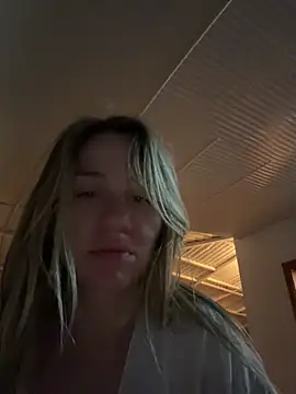 AnnaMist  online show from 06-20-26, 06:54