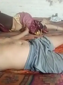 Hindicouple1 online show from 06-17-26, 07:11