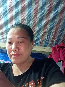 Snapshot of Caily-ly chatting on 05-14-26, 02:13 Caily-ly online show from 05-14-26, 02:13