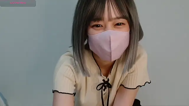 yuki4179 online show from 06-19-26, 04:00