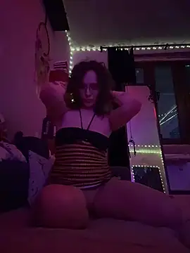 Snapshot of Ass_Slut chatting on 05-18-26, 08:58 Ass Slut online show from 05-18-26, 08:58