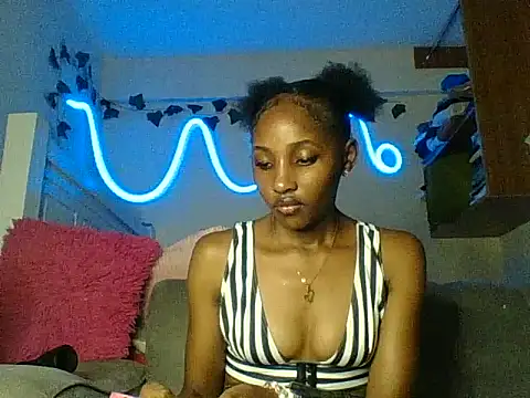 Snapshot of Velvet_peach chatting on 07-06-26, 05:37 Velvet peach online show from 07-06-26, 05:37