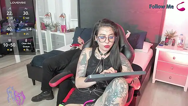 Snapshot of inkedsinners_ chatting on 05-29-26, 04:38 inkedsinners online show from 05-29-26, 04:38
