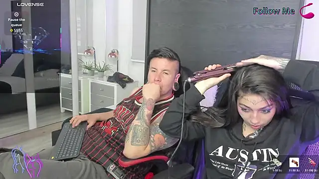 Snapshot of inkedsinners_ chatting on 06-04-26, 03:40 inkedsinners online show from 06-04-26, 03:40