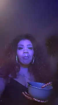 Snapshot of NailGoddessnow chatting on 12-27-24, 02:58 NailGoddessnow online show from 12-27-24, 02:58