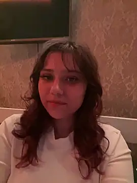 Yuna Gasai online show from 05-20-26, 06:25