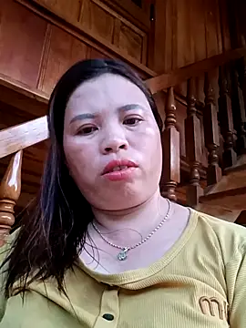 -Yeyi- online show from 06-18-26, 11:36