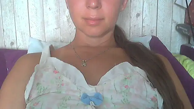 Bella--White online show from 07-12-26, 06:37