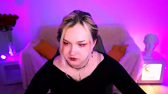 ViolettWoods online show from 06-03-26, 08:17