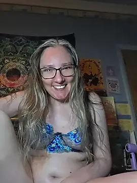 Izzylove47 online show from 06-23-26, 09:35