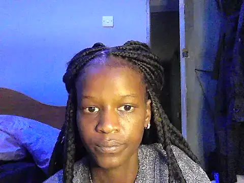 hotpetitegirl22 online show from 05-23-26, 07:24