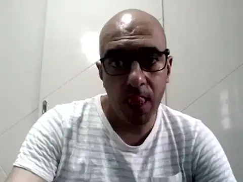 AAYAADX online show from 05-18-26, 08:42