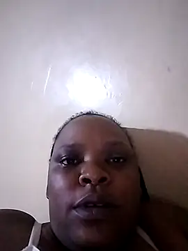 Snapshot of Azizzah chatting on 05-16-26, 07:45 Azizzah online show from 05-16-26, 07:45