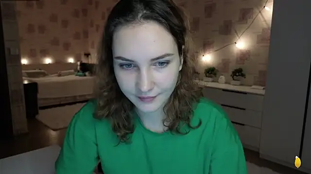 Snapshot of Megan_swiftss chatting on 06-04-26, 06:47 Megan swiftss online show from 06-04-26, 06:47