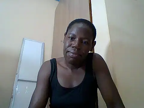 Snapshot of Blacksexyqueen24 chatting on 06-20-26, 10:29 Blacksexyqueen24 online show from 06-20-26, 10:29
