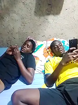 Lawal-Briana online show from 07-07-26, 06:45