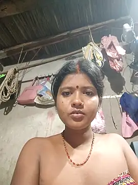 Snapshot of your-candy-cam chatting on 07-02-26, 06:47 your-candy-cam online show from 07-02-26, 06:47