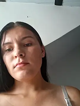 Snapshot of Yeras_ chatting on 05-29-26, 06:17 Yeras online show from 05-29-26, 06:17