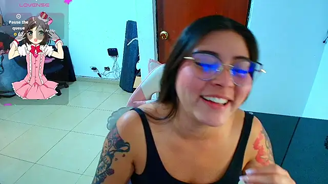Snapshot of hanna_2026 chatting on 07-17-26, 08:57 hanna 2026 online show from 07-17-26, 08:57