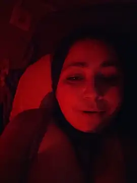 Riberencs online show from 06-18-26, 03:40