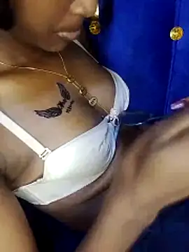 Sweetgirl263 online show from 06-19-26, 09:07