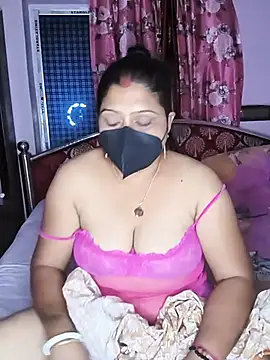 Snapshot of Curvy_Jyoti chatting on 06-03-26, 02:19 Curvy Jyoti online show from 06-03-26, 02:19