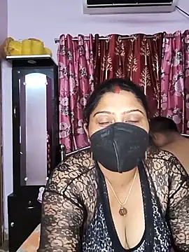 Snapshot of Curvy_Jyoti chatting on 06-14-26, 05:48 Curvy Jyoti online show from 06-14-26, 05:48