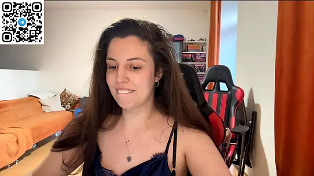Snapshot of SweetFenomen67 chatting on 07-08-26, 03:38 SweetFenomen67 online show from 07-08-26, 03:38