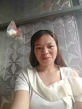 lya sexyy online show from 06-05-26, 10:37